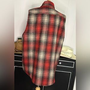 Vintage faux fur lined American Eagle Outfitters Ranch Vest, Size Small